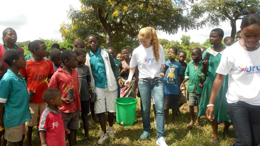 International volunteers
